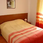 Aparthotel Efir