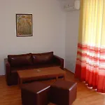 Aparthotel Efir *
