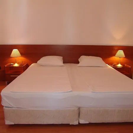 Efir Lägenhetshotell *