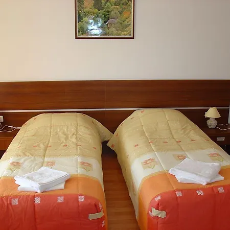 Efir Slăntjev Brjag