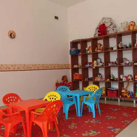 Lägenhetshotell Efir Slăntjev Brjag