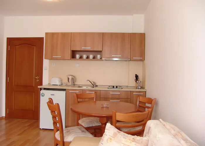 Efir Σάνι Μπιτς