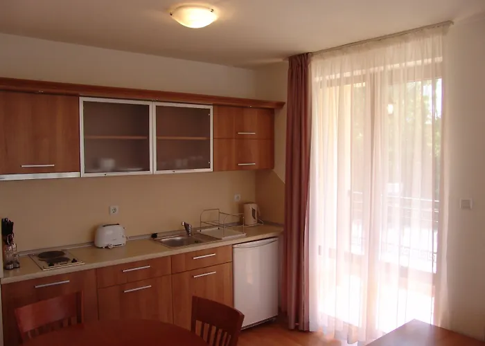 Efir * Σάνι Μπιτς