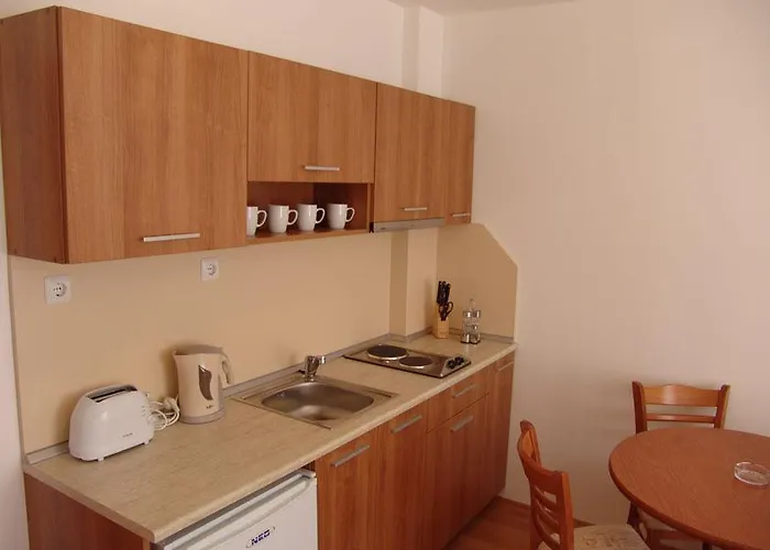 Efir Σάνι Μπιτς