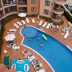 Efir Aparthotel