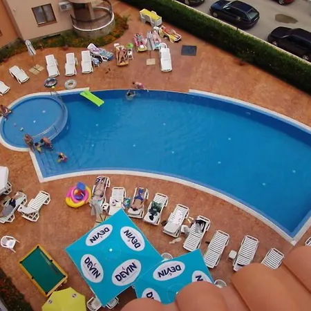 Efir 公寓式酒店 阳光海滩