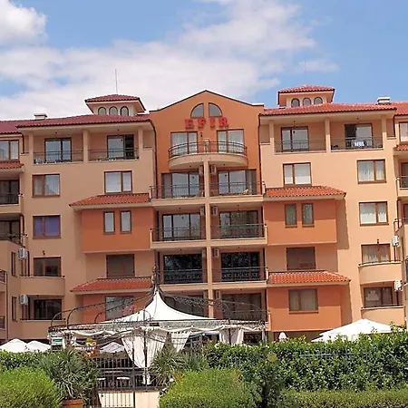 Aparthotel Efir