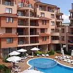 Efir Apart Otel *