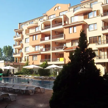 Apartmanhotel Efir Napospart