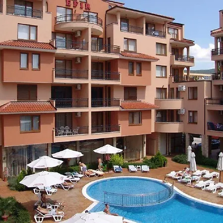 Efir Apartmanhotel *